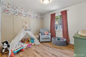2nd Bedroom Upstairs