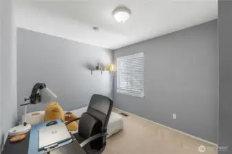 2nd bedroom