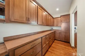 Butler pantry