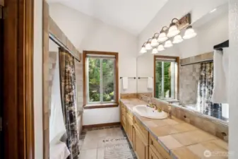 2nd floor bathroom