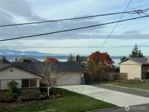 Views of Puget Sound and the Olympic Mountains.