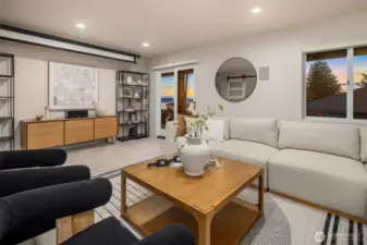 The ground level enjoys a similar flow as the one upstairs with its direct access to the outdoors (rare for a Mid-Century home).