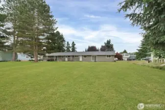 Plenty of room for all your outdoor activities!