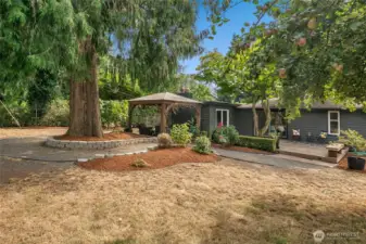 Professionally landscaped lot, 10,625 square feet.