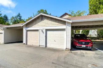 Comes with a Garage!