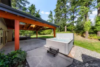 Hot tub