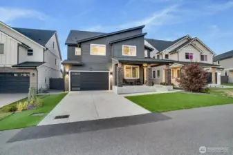 A community less than 30 custom homes.