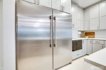 All appliances stay with the home