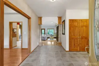 Spacious entryway