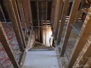 Upper level