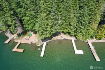 Stunning double lot at Lake Cushman in Mt. Rose Division!