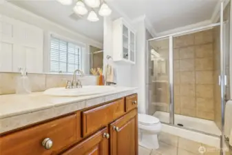 Primary bath