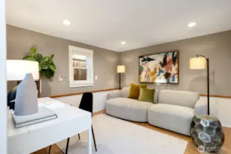 Detached backyard unit perfect for use as an office, den, art studio . . . use your imagination!