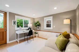 Detached unit has its own panel, wired heating and lighting, updated windows with blinds. Turnkey office, den, studio space.