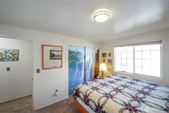 2nd bedroom main floor