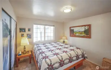 2nd bedroom main floor different view