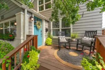 Cozy Front Porch