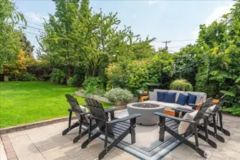 Lot's of Patio Space