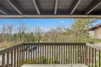 Exterior covered deck space