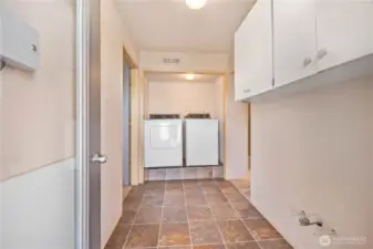 Lower level laundry
