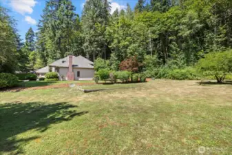 Large Side Yard