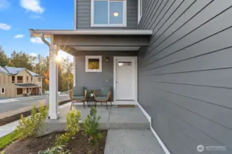 Photographs are for illustrative purposes only. Features, finishes, interior/exterior colors, landscaping and floorplan shown may vary from actual homes built.