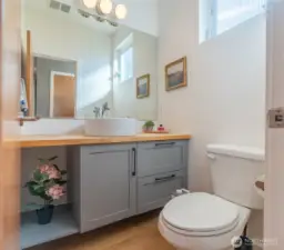 Main level powder room