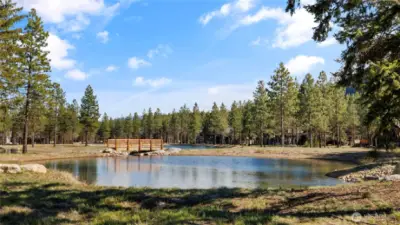 The beautiful setting of Paintbrush Lakes.