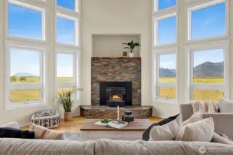 The best westerly views and the cozy pellet stove