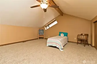 Upstairs bedroom.