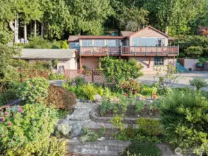 Home on the hill with spectacular views facing west for every sunset
