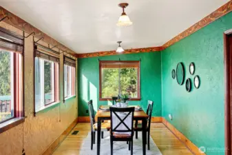 bonus room shown as a dinning room