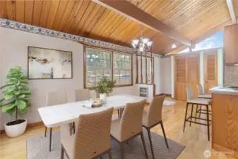 Dining Room Virtually Staged