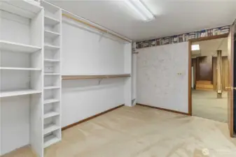 Extra Room in Basement- Many Options