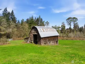 The homestead barn is over 100 years old. If preserved, it would be ideal for barn parties and events!