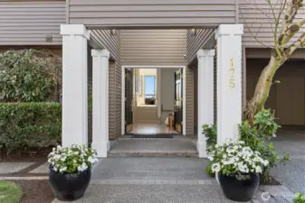 A stately, welcoming entry opens to endless views of Lake Washington, the Seattle skyline, and the majestic Olympic Mountains.