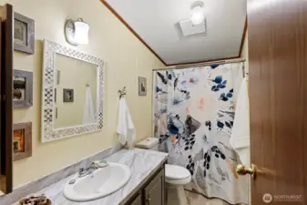 Guest full bath.