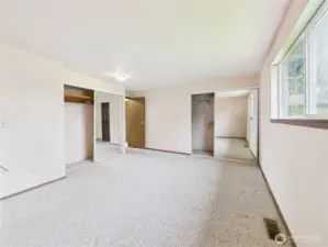 Main Bedroom with Bathroom and 2 closets