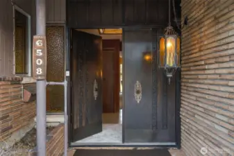 Check out this door and lantern -- you're stepping straight into the 1960's!