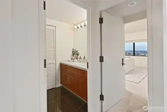 2nd bathroom next to bedroom