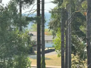 Zoomed image looking across Northcliff Rd.