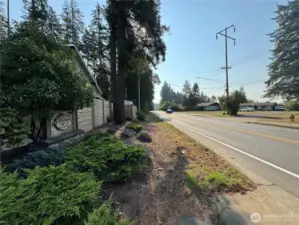 Looking at Northcliff Rd