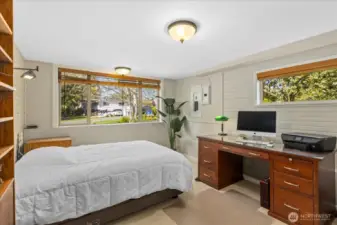 Lower 4th bedroom
