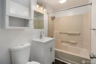 Main bathroom