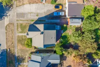 New roof and sheathing with transferrable warranty.