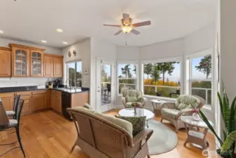 Doorway from the breakfast area out to the large deck.