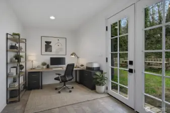 Flex Space / Entry to Backyard (Virtual Staging)