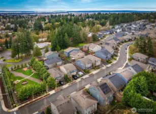 Perfectly positioned in the heart of Lake Stevens, this home  offers easy access to everyday conveniences, including  Costco, shopping, and dining at Frontier Village, and quick  connections via HWY-2 and HWY-9.
