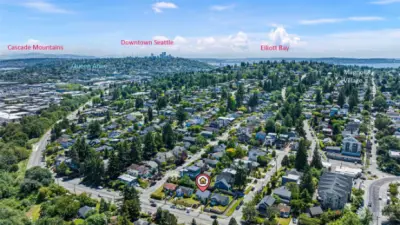 Easy access to 15th Ave W via bike, bus or car.  Close proximity to downtown Seattle, and South Lake Union businesses without getting on I-5 or 99.  Close proximity to Fremont businesses.