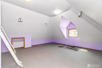 Second Story Playroom~Imagine the Hours of Fun~